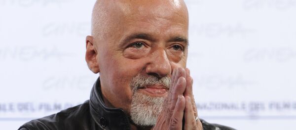 Paulo Coelho - Sputnik Brasil