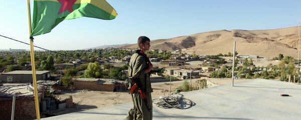 Militante do PKK no norte do Iraque - Sputnik Brasil