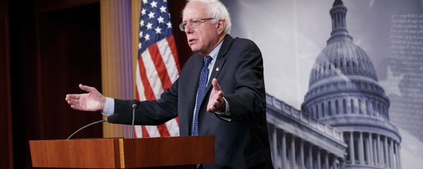 Bernie Sanders, pré-candidato democrata à presidência dos EUA Bernie Sanders, pré-candidato democrata à presidência dos EUA - Sputnik Brasil