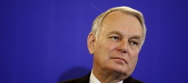 Newly-appointed French Foreign Minister Jean-Marc Ayrault reacts as he attends a news conference during the official handover ceremony at the Quai d'Orsay, Ministry of Foreign Affairs, in Paris, France, February 12, 2016. - Sputnik Brasil