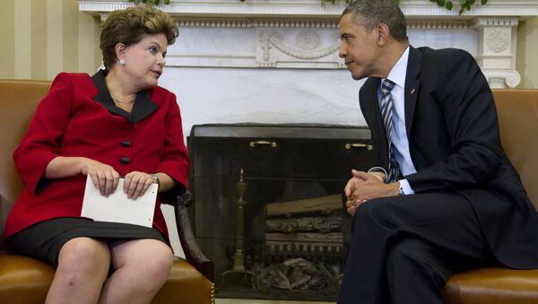 Dilma Rousseff é recebida por Barack Obama - Sputnik Brasil