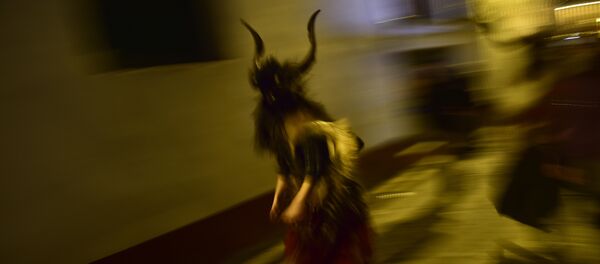 O bicho meio-homem, meio-cabra - Sputnik Brasil