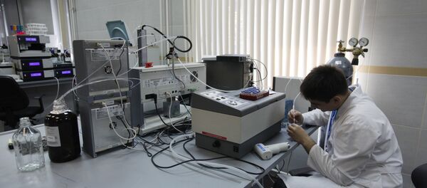 Funcionário do laboratório de Moscou credenciado pela WADA - Sputnik Brasil