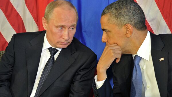 A file photo of Russian President Vladimir Putin and US President Barack Obama - Sputnik Brasil