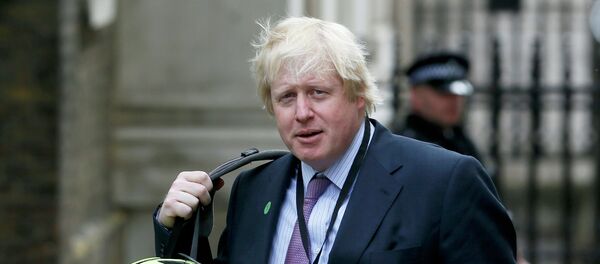 Boris Johnson arrives at 10 Downing Street as Britain's re-elected Prime Minister David Cameron names his new cabinet, in central London, Britain, May 11, 2015. - Sputnik Brasil