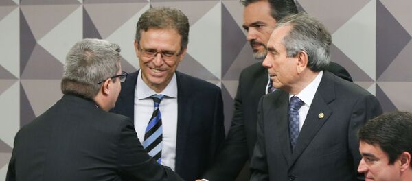 Comissão do Impeachment ouve indicados pela oposição no Senado. Comissão do Impeachment ouve indicados pela oposição no Senado. - Sputnik Brasil