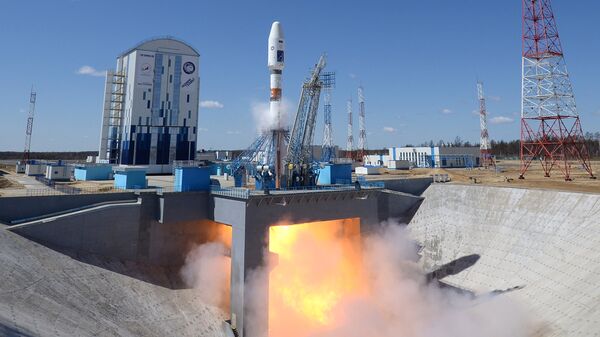 O foguete Soyuz 2.1a no cosmódromo Vostochny - Sputnik Brasil