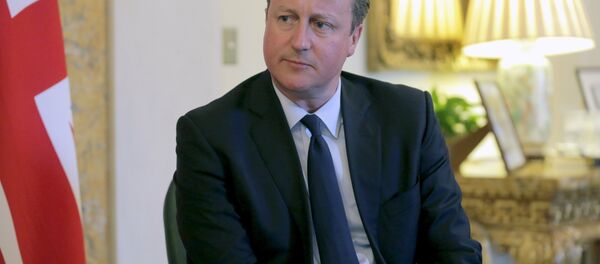 British Prime Minister David Cameron attends a bilateral meeting with New Zealand Prime Minister John Key at the British Embassy in Washington, March 31, 2016. - Sputnik Brasil