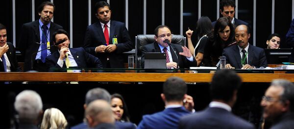 Presidente interino da Câmara dos Deputados, Waldir Maranhão, anula votação do impeachment - Sputnik Brasil