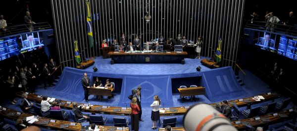Senado Federal decide admissibilidade do processo de impeachment da Presidenta Dilma Rousseff - Sputnik Brasil
