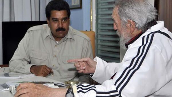 Nicolás Maduro e Fidel Castro. - Sputnik Brasil