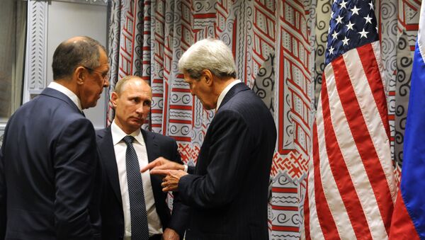 Presidente russo Vladimir Putin, ministro das Relações Exteriores russo Sergei Lavrov, e Secretário dos EUA, John Kerry na Assambleia Geral da ONU em 28 de setembro, 2015 - Sputnik Brasil