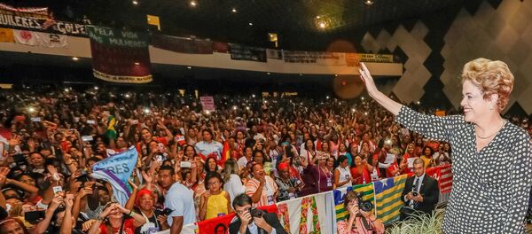 Presidente Dilma Rousseff participa da Cerimônia de abertura da 4ª Conferência Nacional de Política para as Mulheres, em Brasília. 10/05/2016 - Sputnik Brasil