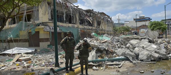 Cidade equatoriana de Portoviejo após o terremoto de 16 de abril de 2016 Cidade equatoriana de Portoviejo após o terremoto de 16 de abril de 2016 - Sputnik Brasil