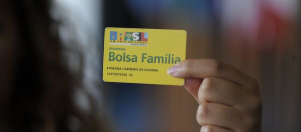 Bolsa Família - Sputnik Brasil