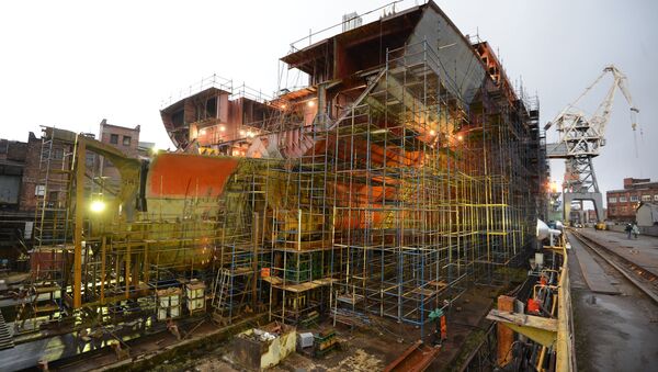 Obras de construção de quebra-gelo nuclear 'Arktika' nos estaleiros de São Petersburgo - Sputnik Brasil