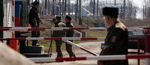 Informações ocidentais sobre as tropas russas perto de fronteira ucraniana são falsas, disse o Ministério da Defesa - Sputnik Brasil