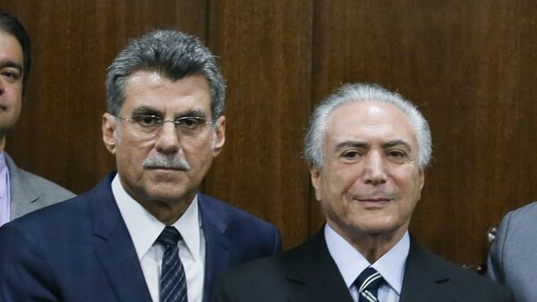 Ex-ministro do Planejamento Romero Jucá e presidente interino Michel Temer - Sputnik Brasil