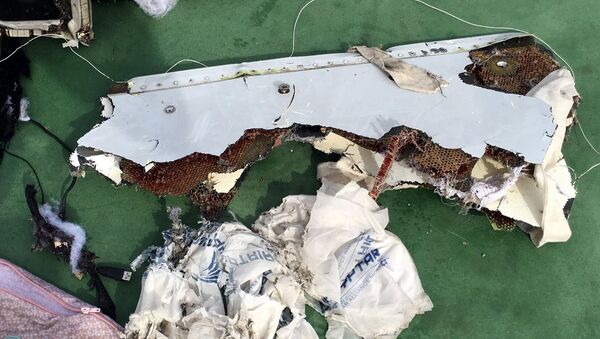 Destroços do avião da EgyptAir desaparecido sobre o mar Mediterrâneo - Sputnik Brasil
