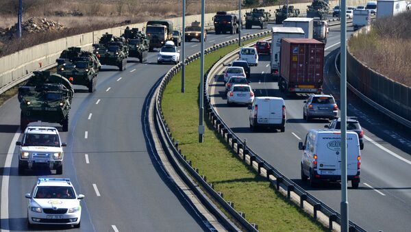 Comboio militar americano chega a Praga (Foto de arquivo) - Sputnik Brasil