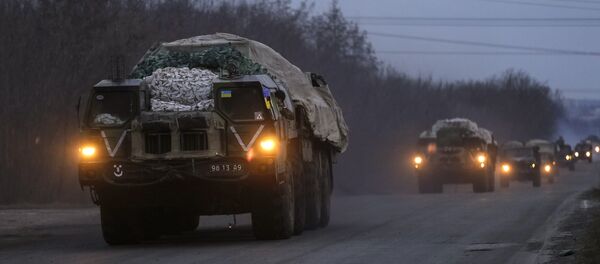 Lança-mísseis das forças armadas ucranianas nas proximidades de Kramatorsk, no leste da Ucrânia. Em 6 de março de 2015. REUTERS/Gleb Garanich - Sputnik Brasil