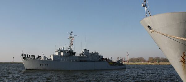 Um navio da Marinha francesa - Sputnik Brasil