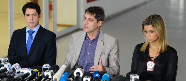 Delegados concedem coletiva sobre investigações de estupro de jovem no Rio - Sputnik Brasil