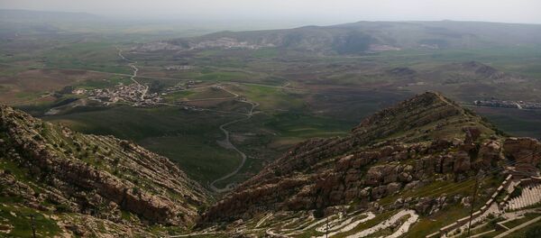 View of the Mar Matti monastery in the Christian town of Bashiqa, north of Mosul, northern Iraq - Sputnik Brasil
