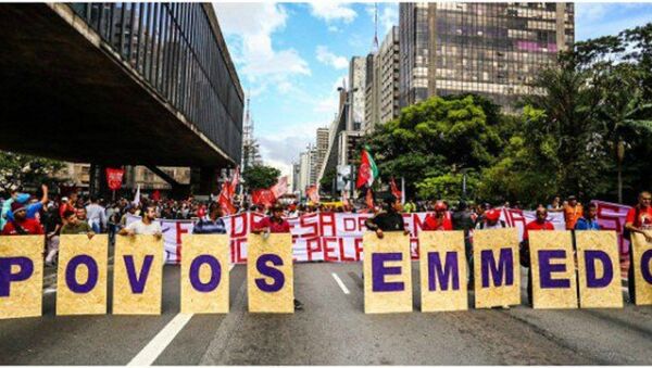 Frente Povo Sem Medo marcha na Paulista - Sputnik Brasil