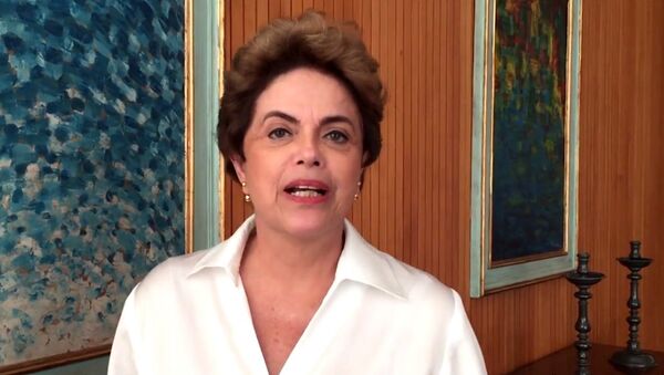 Em redes sociais Dilma fala da entrega de defesa hoje no processo de impeachment no Senado - Sputnik Brasil