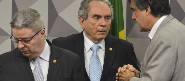 Reunião da Comissão Processante do Impeachment no Senado - Sputnik Brasil