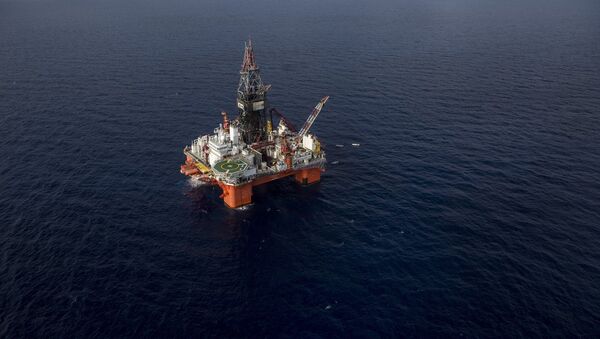 Plataforma de petróleo da Pemex, no Golfo do México - Sputnik Brasil