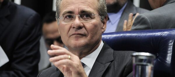 Presidente do Senado Renan Calheiros diz em nota, que vê 'com preocupação' redução de prazos do impeachment - Sputnik Brasil