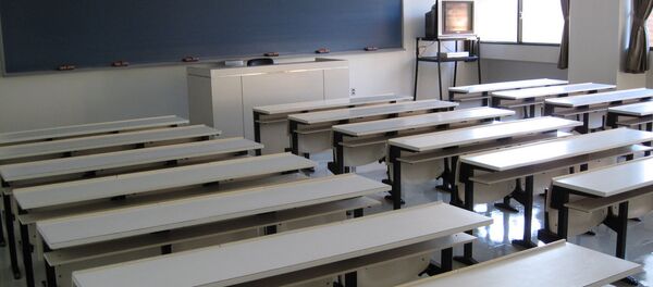 Escolares dos estudantes da universidade no Japão - Sputnik Brasil