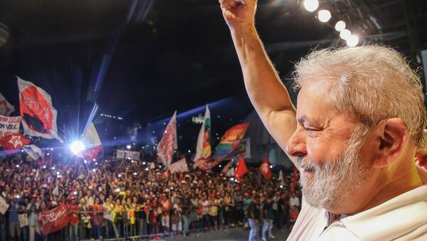 Lula em ato com artistas e intelectuais no Rio de Janeiro, Abril 2016 - Sputnik Brasil