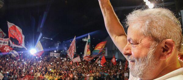Lula em ato com artistas e intelectuais no Rio de Janeiro, Abril 2016 - Sputnik Brasil