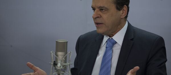 Denúncias de propina tiram Henrique Eduardo Alves do Ministério do Turismo Denúncias de propina tiram Henrique Eduardo Alves do Ministério do Turismo - Sputnik Brasil