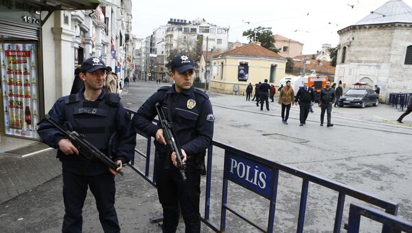 Polícia em Istambul - Sputnik Brasil