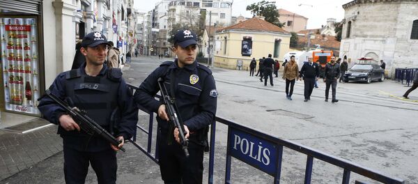 Polícia em Istambul - Sputnik Brasil