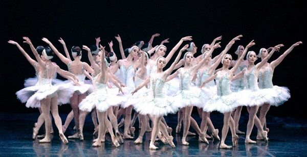 Metade dos profissionais especializados da cultura perdeu o emprego no último ano no Brasil - Sputnik Brasil