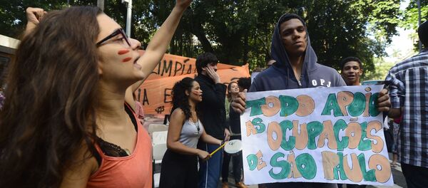 Ubes 2 - Sputnik Brasil