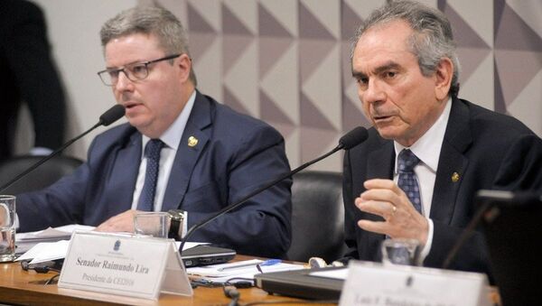 Comissão do Impeachment retoma nesta segunda depoimentos de testemunhas de acusação - Sputnik Brasil
