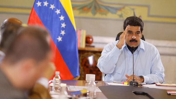 Venezuela's President Nicolas Maduro speaks during a meeting with ministers at the Miraflores Palace in Caracas, Venezuela May 12, 2016. - Sputnik Brasil
