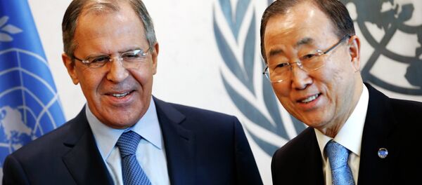 Ministro das Relações Exteriores da Rússia Sergei Lavrov e secretário-geral da ONU Ban Ki-moon - Sputnik Brasil