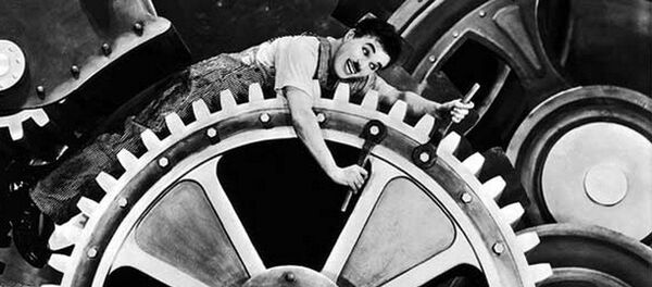 O Filme 'Tempos Modernos' de Charles Chaplin está na mostra. - Sputnik Brasil