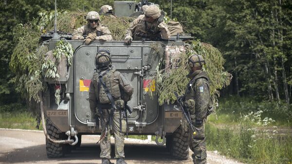 Exercícios militares da OTAN Saber Strike 2016, na Estônia - Sputnik Brasil
