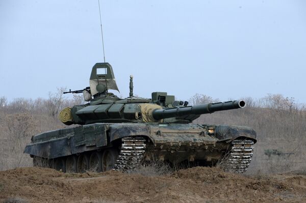 Tanque T-72B3 (imagem referencial) Tanque T-72B3 (imagem referencial) - Sputnik Brasil