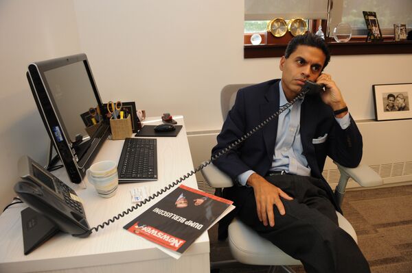 O apresentador do canal CNN Fareed Zakaria  - Sputnik Brasil