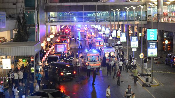 İstanbul Atatürk Havalimanı'na saldırı - Sputnik Brasil