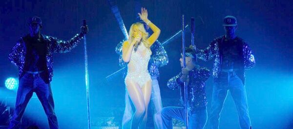 Mariah Carey fará turnê no Brasil Mariah Carey fará turnê no Brasil - Sputnik Brasil